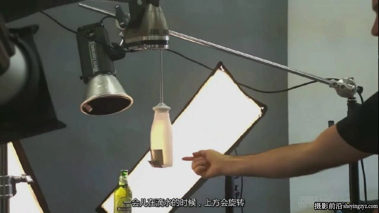 啤酒摄影教程 啤酒摄影布光及PS后期精修合成 中文字幕