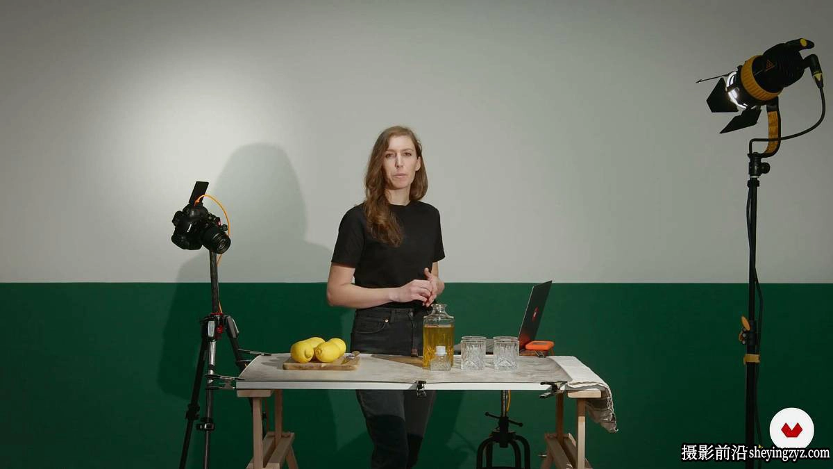 美食摄影师Lucia Marecak完整专业动态美食食物摄影布光教程-中文字幕