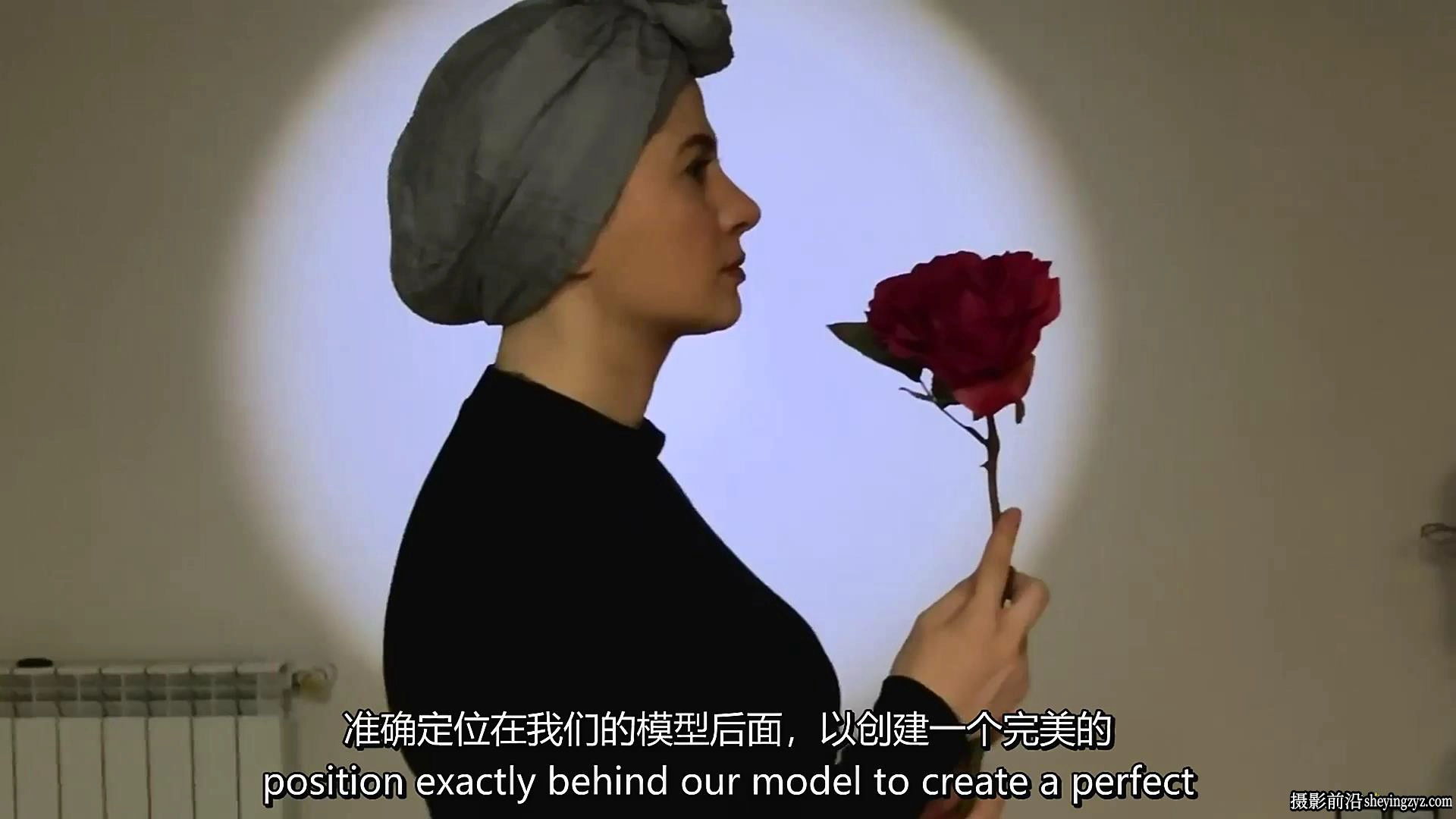 摄影师Soli Art - iPhone手机创意人像摄影及后期修图教程-中英字幕