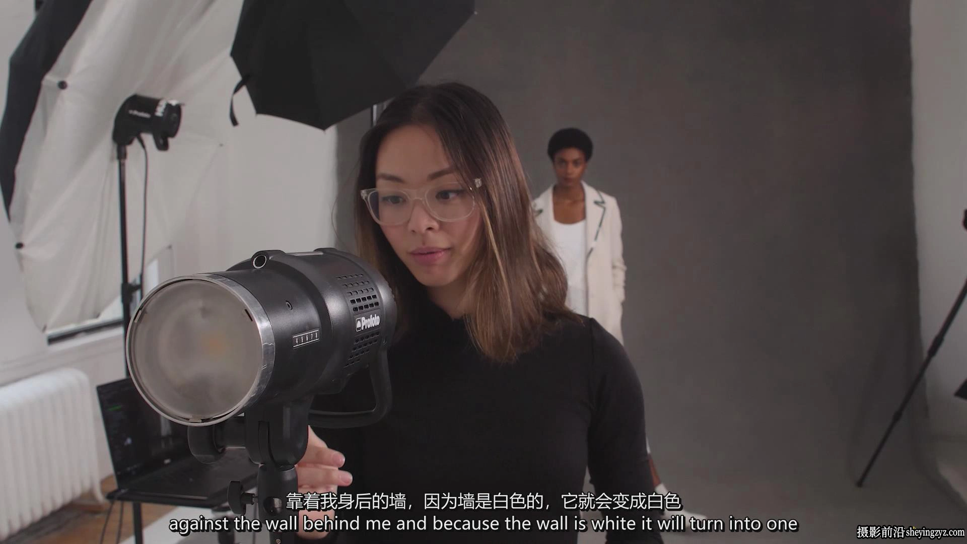 Fstoppers - 摄影师Shavonne Wong时尚人像摄影入门完整版教程-中英字幕