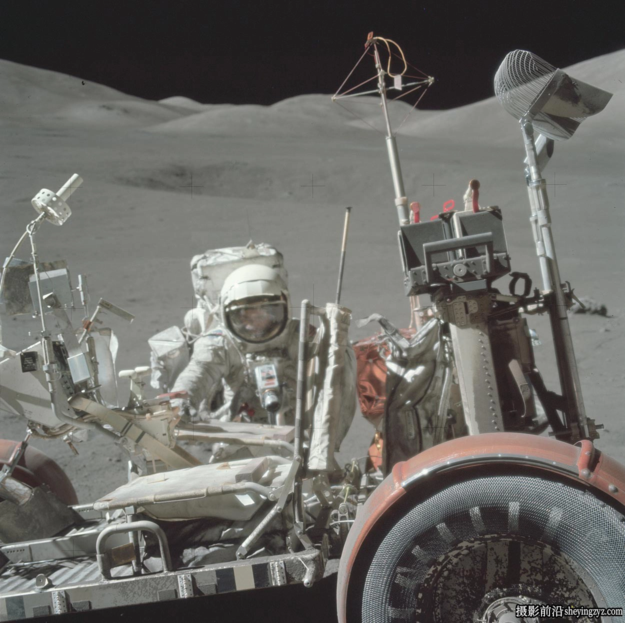 48种NASA阿波罗宇航胶片色彩分级LUT调色预设完整版 Cinegrain – APOLLO