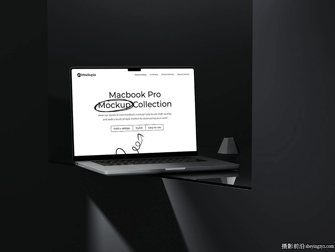 深色MacbookPro样机模型