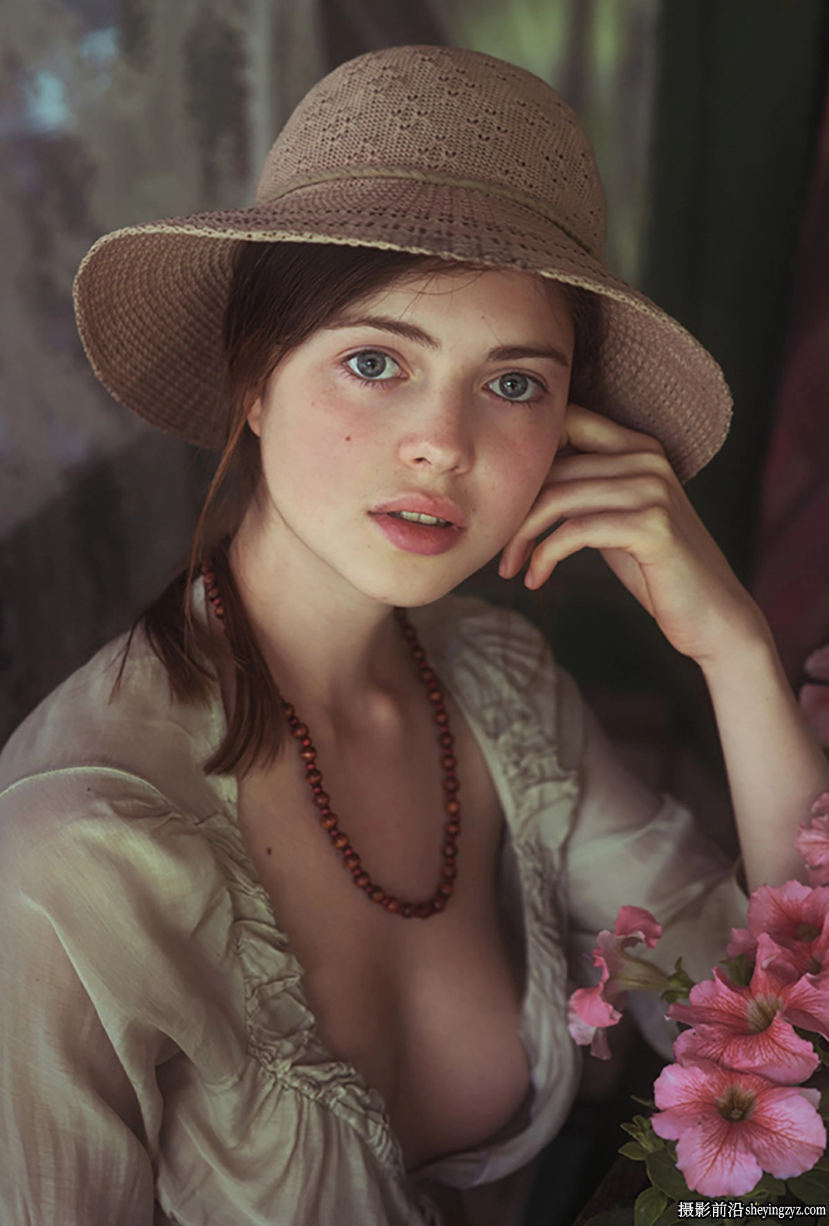 摄影师大卫·杜布尼茨基(David Dubnitskiy)唯美色彩故事LR预设5套合集