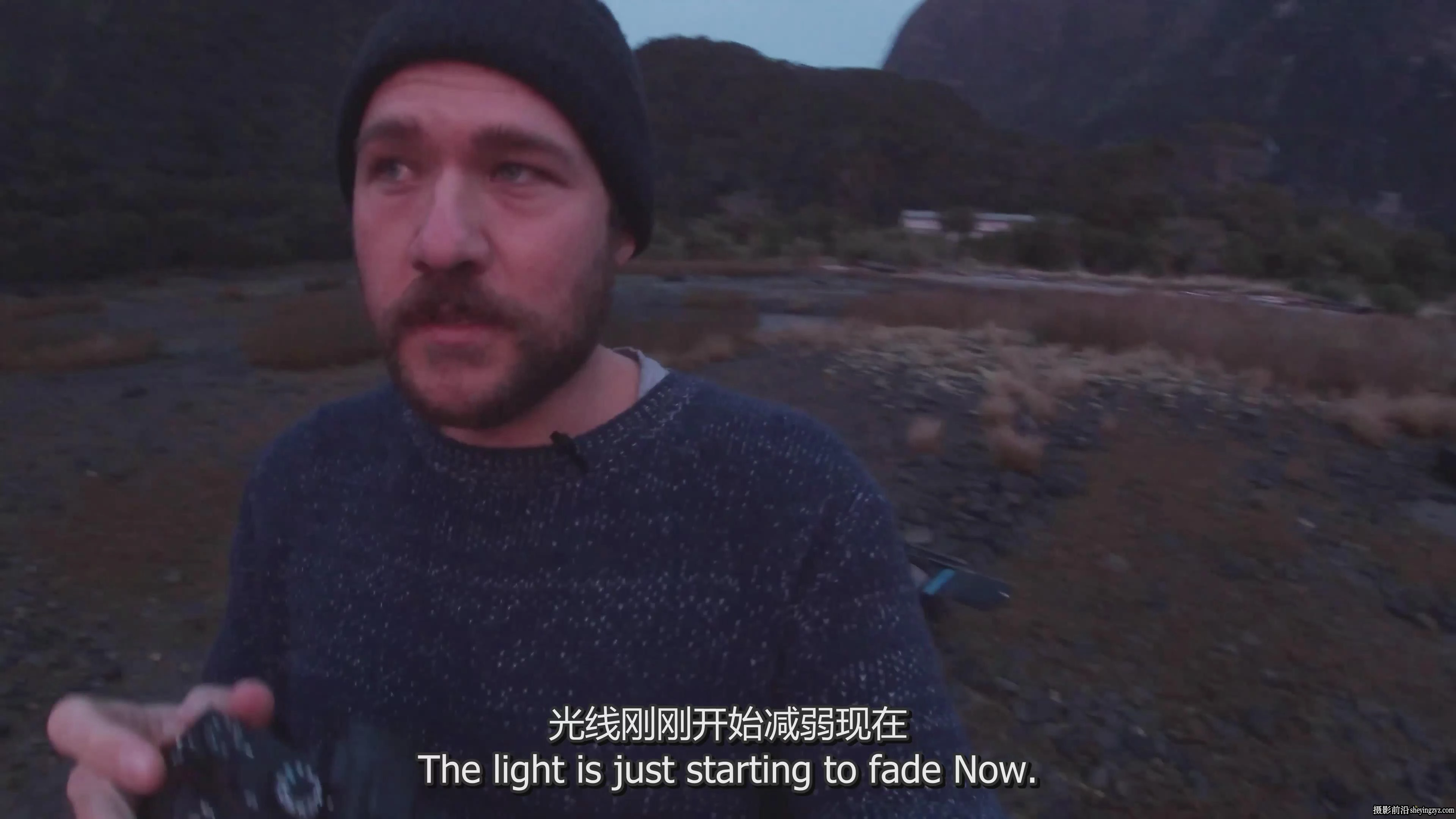 摄影师 William Patino 捕捉落日梦幻光芒完整风光摄影教程-中英字幕