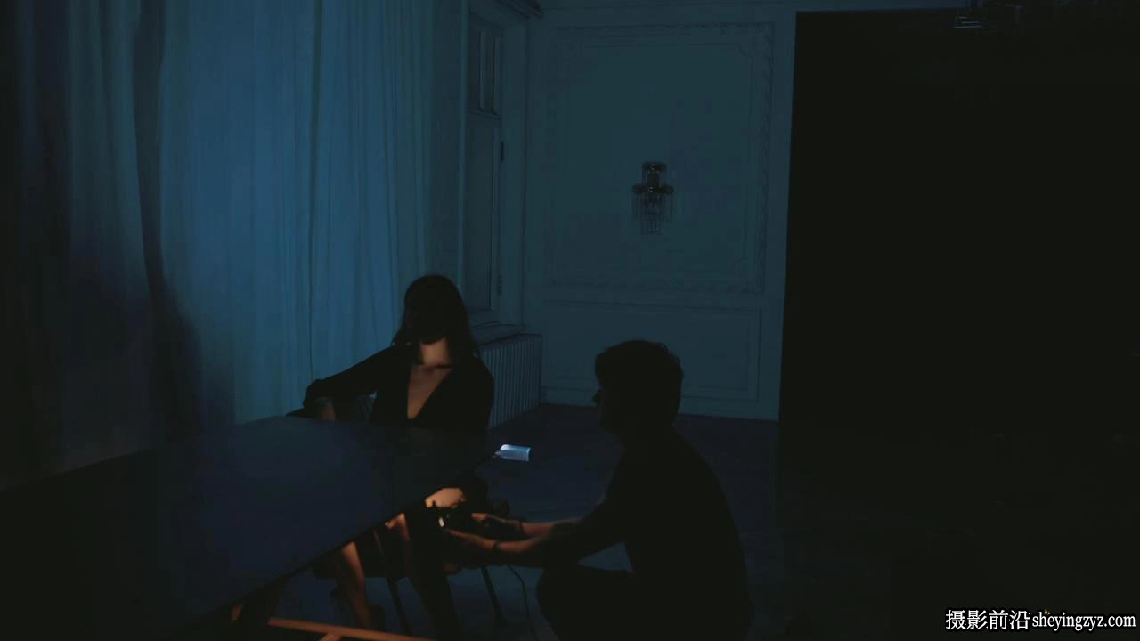 摄影师Polina Washington(光线和色彩)光影人像布光完整教程-中文字幕