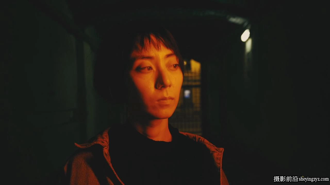 摄影师Polina Washington(光线和色彩)光影人像布光完整教程-中文字幕