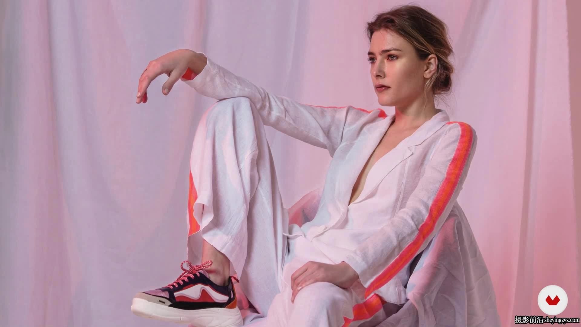 Carola Rafowicz 策划创意时尚人像摄影的艺术及后期教程-中文字幕