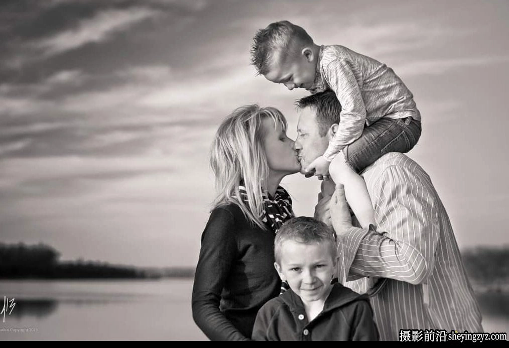 摄影师Jake Olson电影黑白LR预设 Jake Olson- Black and White Preset