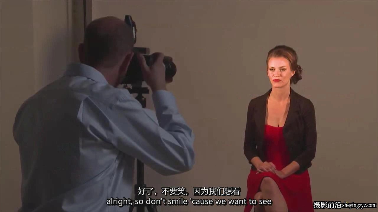 Mark Wallace掌握硬光,软光,定向光漫射光三天摄影布光教程-中英字幕