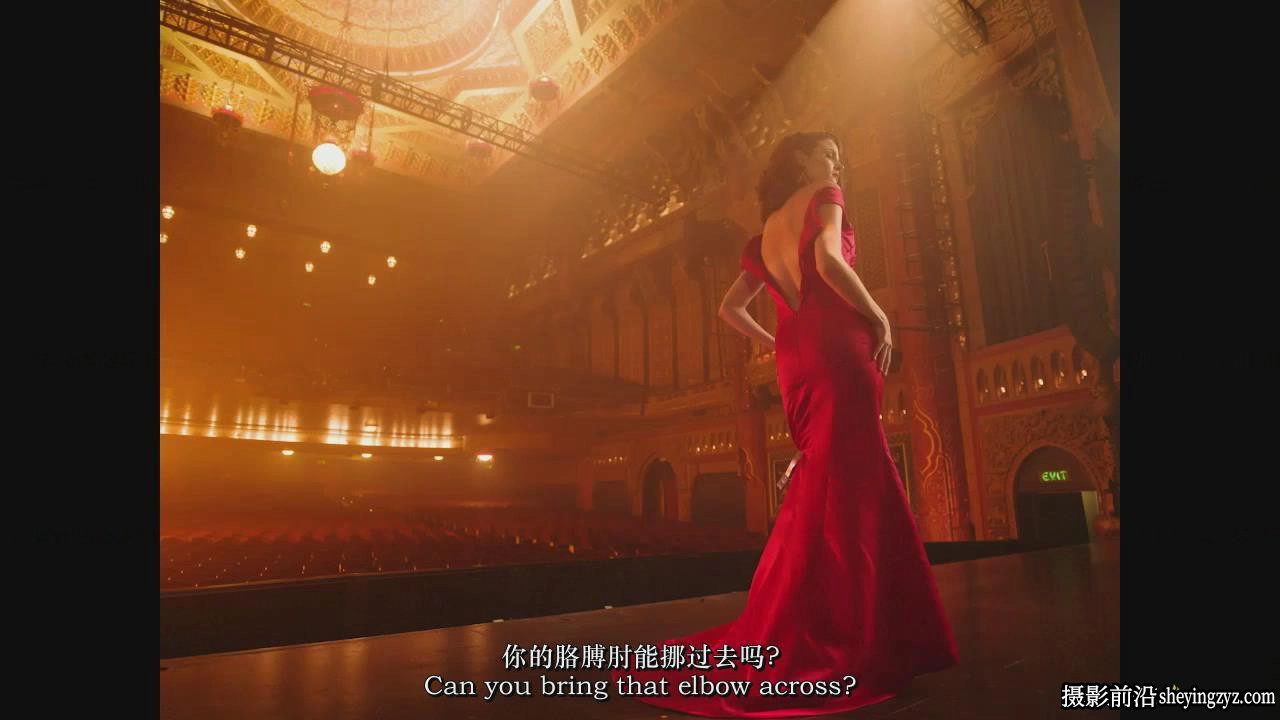 摄影师Chris Knight掌握电影人像摄影布光完整教程-中英字幕