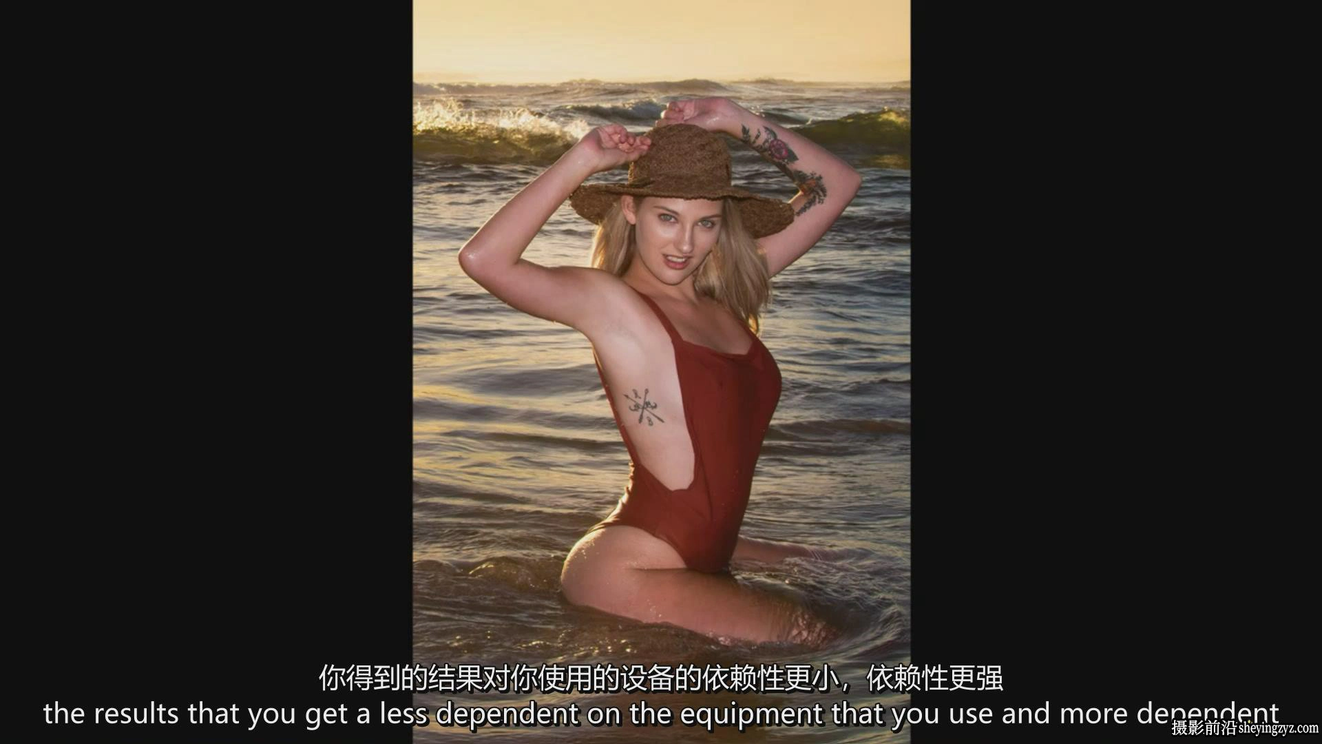 摄影师Warren Marshall时尚泳装人像摄影布光及摆姿势教程-中英字幕