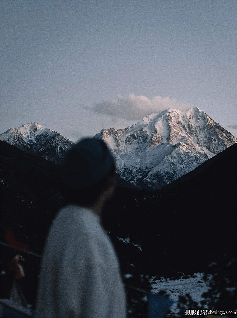 旅拍电影风光Lr预设ACR调色预设 Urbexmode- CINE ROADTRIP Presets