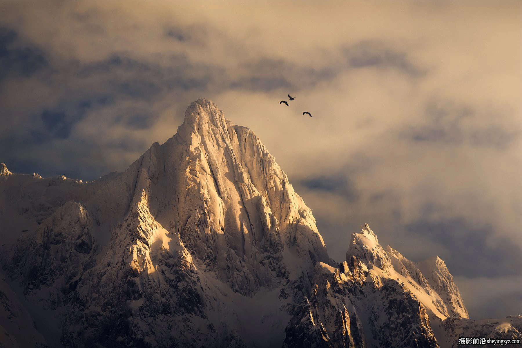 Daniel Laan-幽灵山脉风光摄影后期修图视频全流程三个案例教程