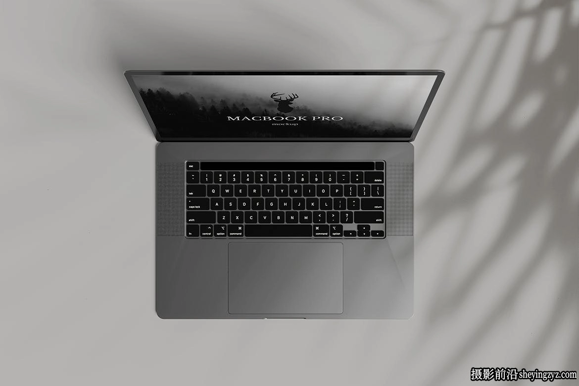 免费MacbookPro电脑展示样机