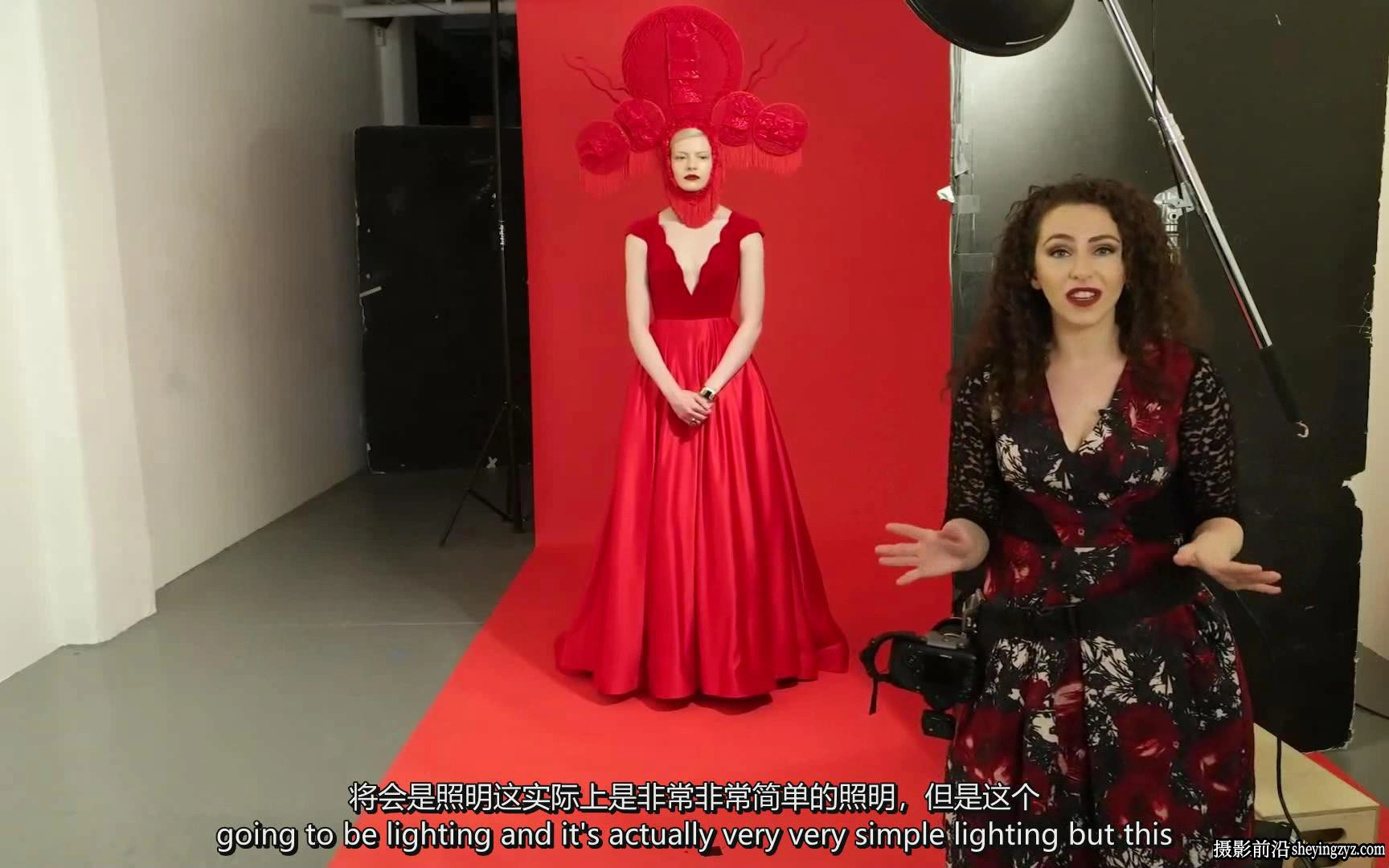 摄影师 Lindsay Adler 拍摄高影响力时尚人像大片教程-中英字幕