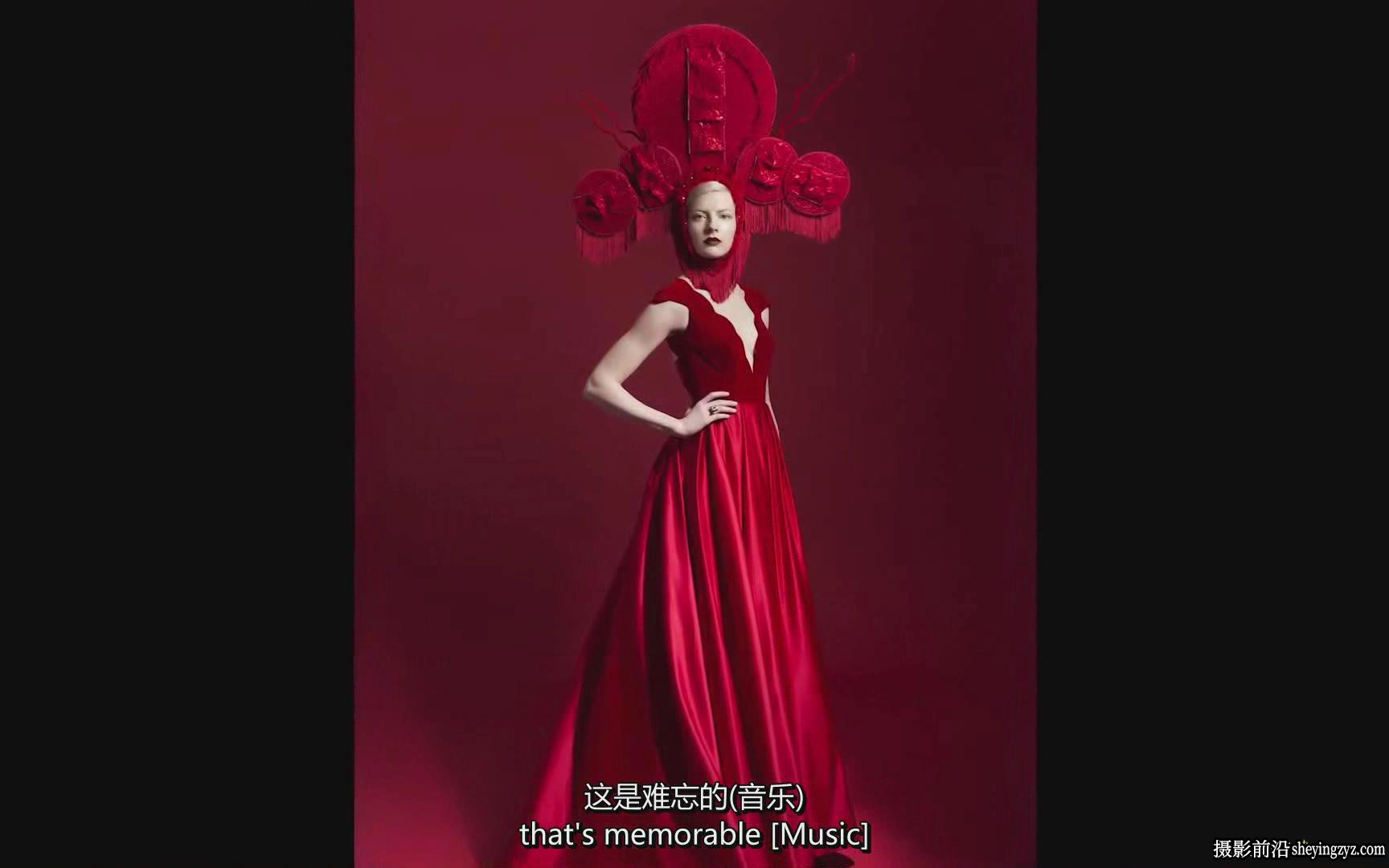 摄影师 Lindsay Adler 拍摄高影响力时尚人像大片教程-中英字幕