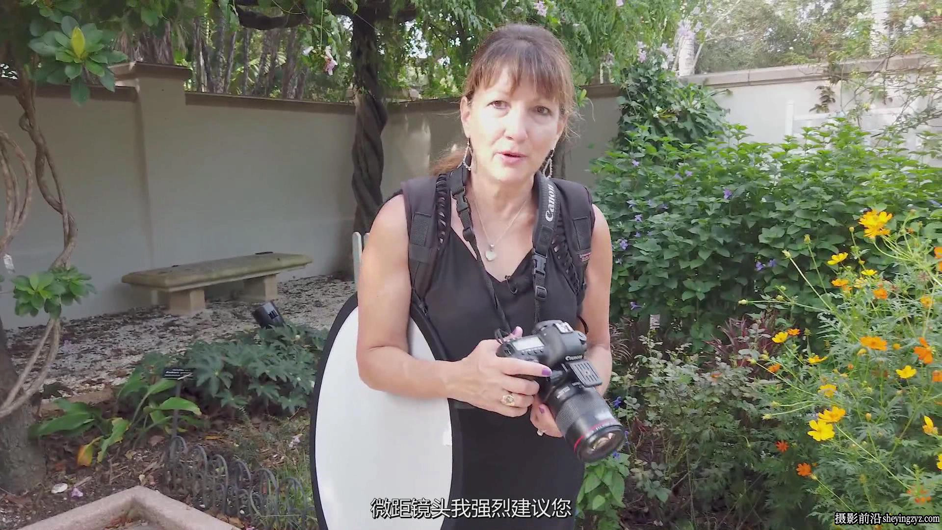 KelbyOne - Jackie Kramer掌握花卉微距艺术摄影教程-中文字幕
