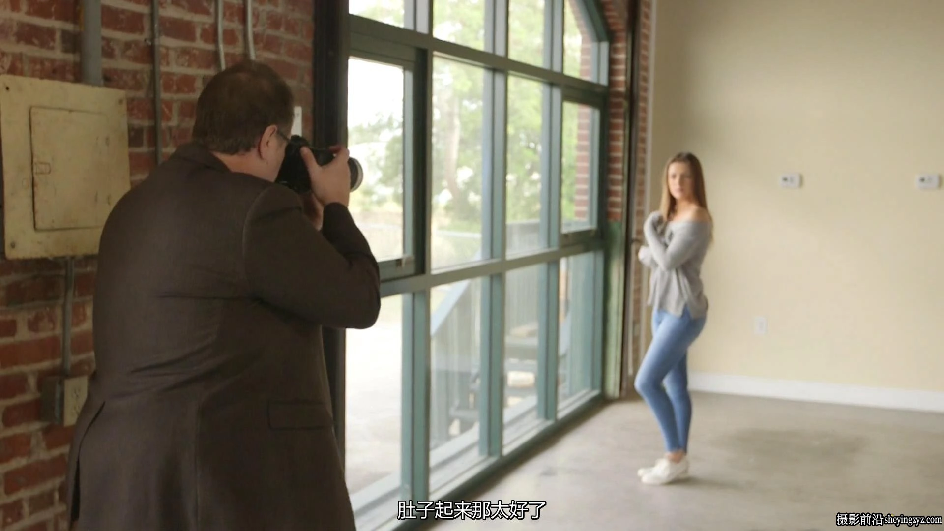 KelbyOne – Scott Kelby掌握自然光人像摄影完整教程-中文字幕