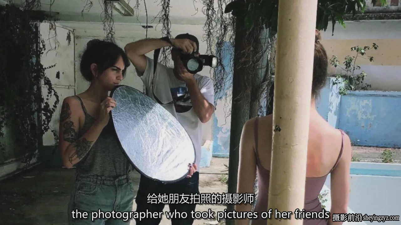 从业余摄影师如何跨越到专业时尚摄影师完整指南教程-中英字幕