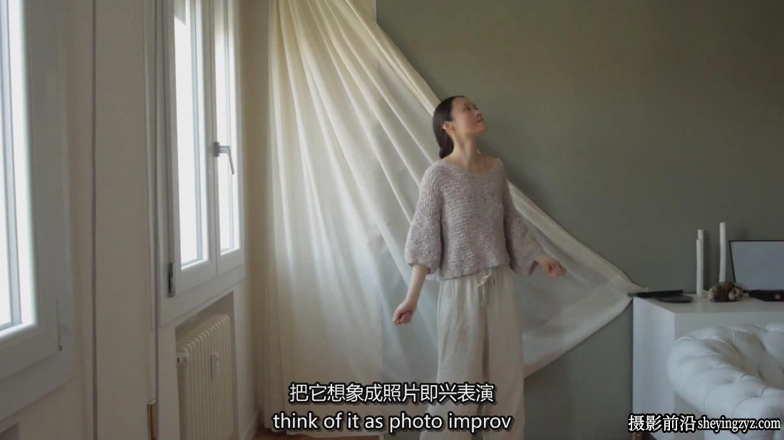 Dandan Liu - 自我发现之旅-私密的自拍人像摄影教程-中英字幕