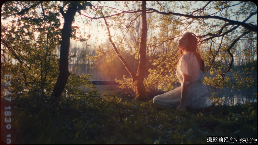 Filmblade – 16MM 电影胶片颗粒和纹理叠加4K视频素材 (8).webp