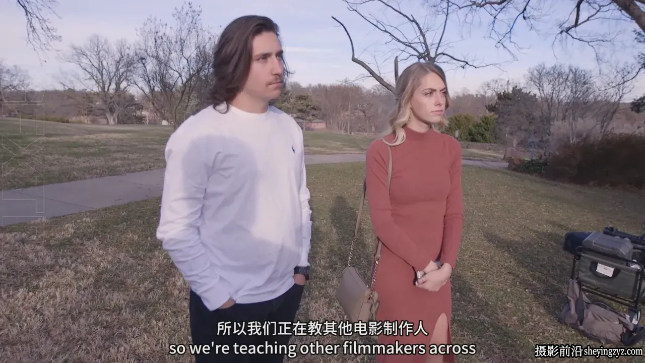 John和Nick-为《情侣夫妇婚礼摄像师摆姿势指南》+电子书-中英字幕