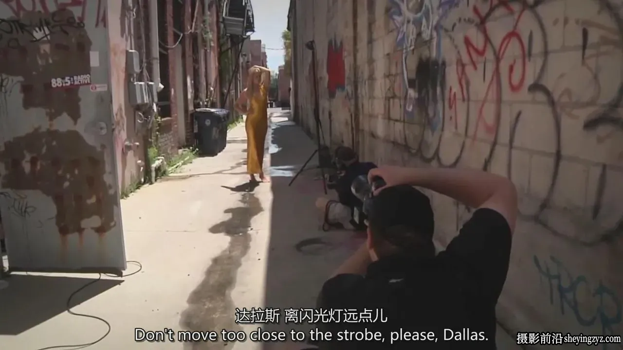 摄影师 Frank Doorhof 外景实地拍摄人像摄影教程-独家精翻中英字幕