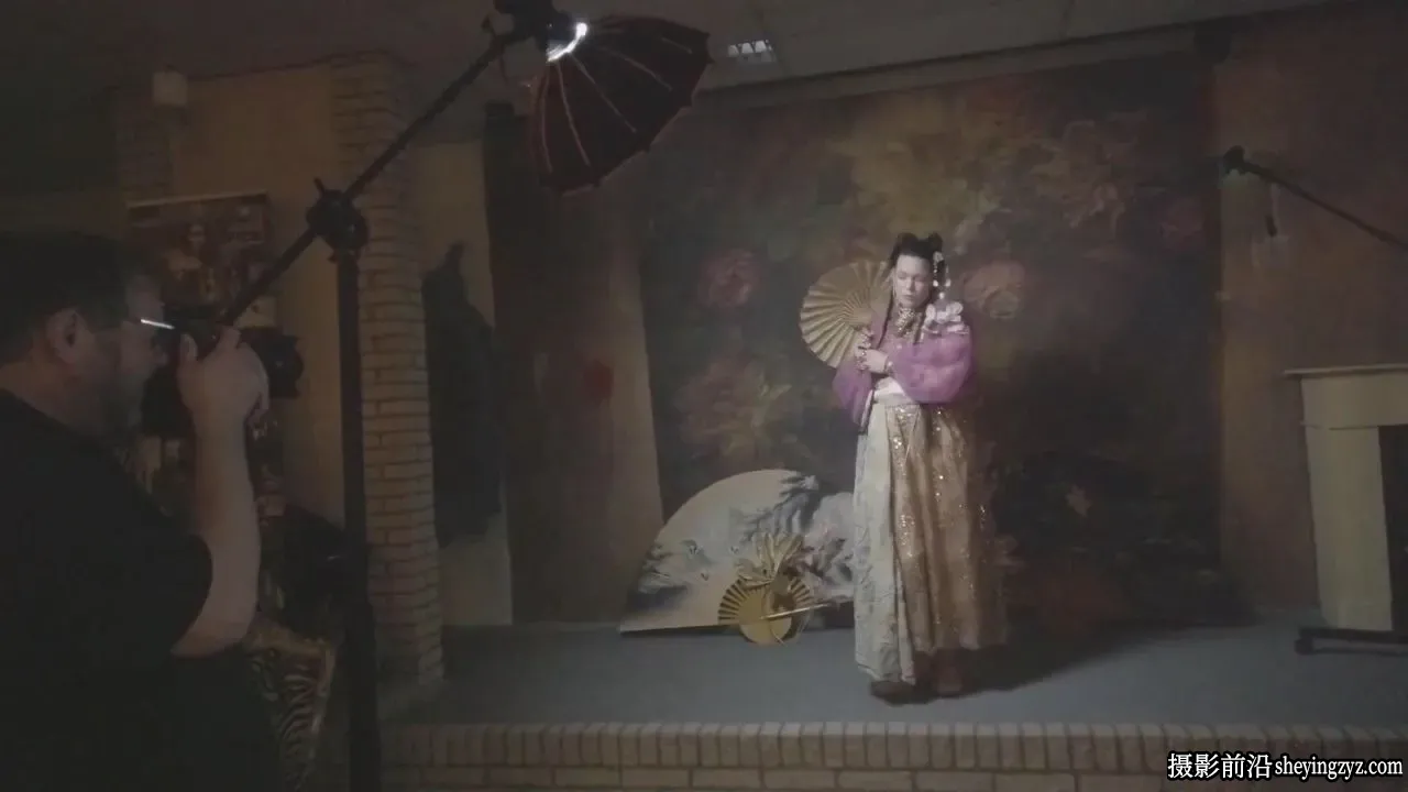 摄影师Frank Doorhof看我怎么拍摄人像的三套教程合集-独家精翻中英字幕