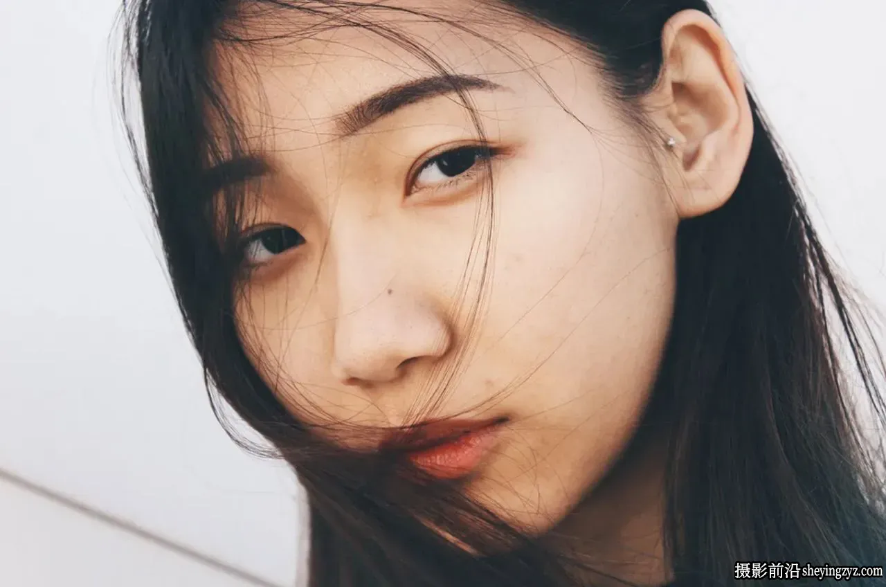 Phlearn - 如何在Photoshop中制作波普艺术效果-独家精翻中英字幕