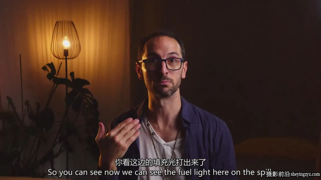 在家中获得专业的摄影工作室灯光照明技巧与窍门-独家精翻中英字幕