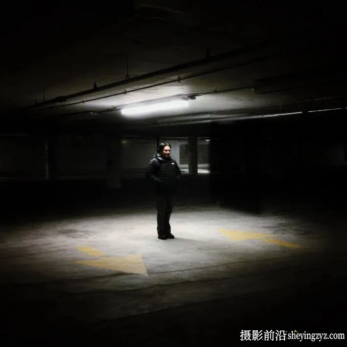 如何用手机拍夜景的5个简单实用摄影技巧