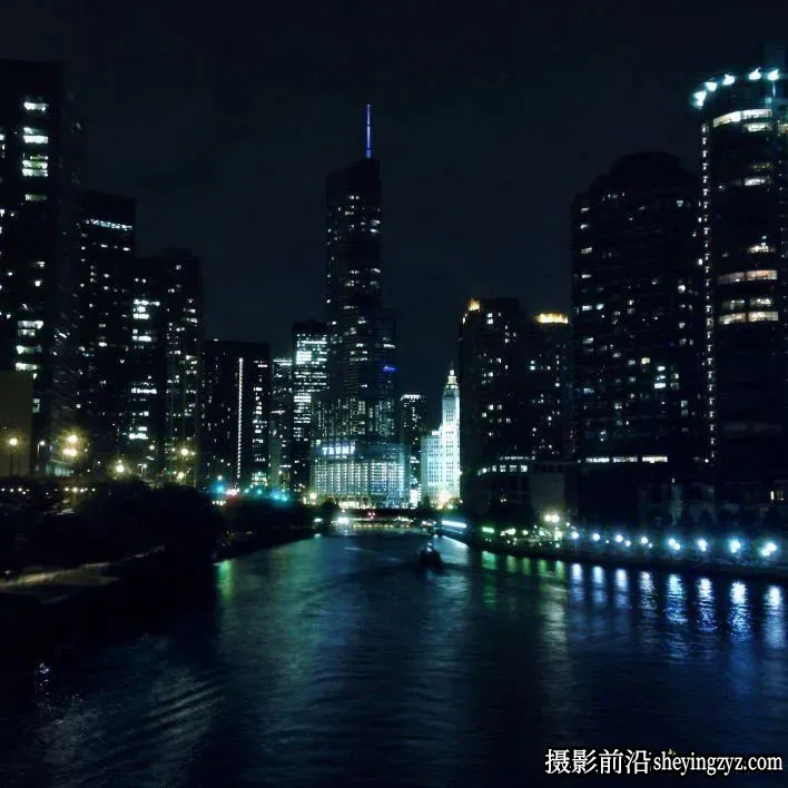 如何用手机拍夜景的5个简单实用摄影技巧