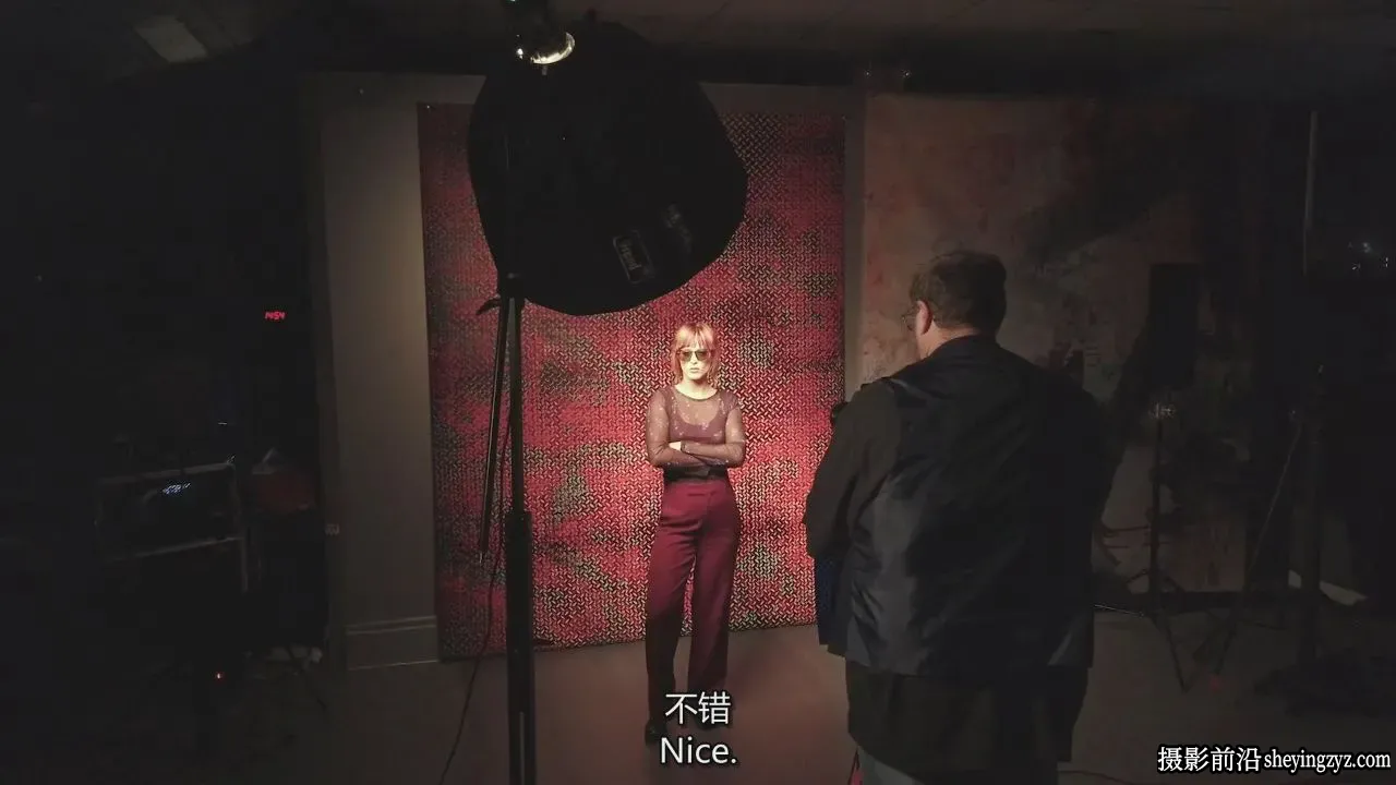 Frank Doorhof -如何在摄影工作室为人像拍摄添加特效-独家精翻中英字幕
