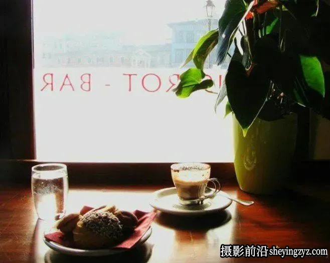 如何掌握手机拍摄美食的9个小技巧