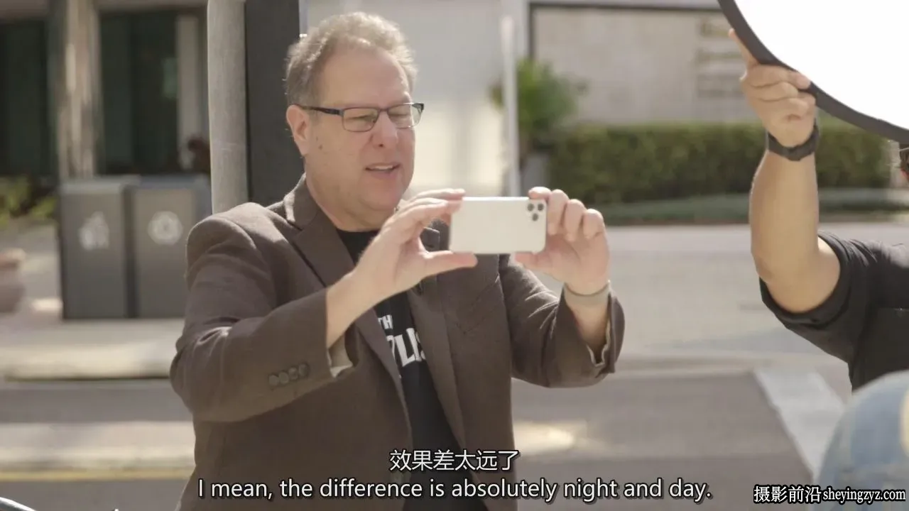 Scott Kelby - 掌握iPhone拍摄自然光人像摄影教程-独家精翻中英字幕