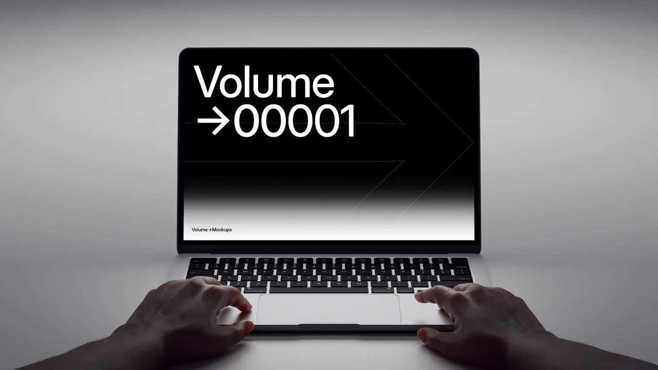 12个手持MacBook Air 2024的高级样机品牌UI/UX设计或演示模型