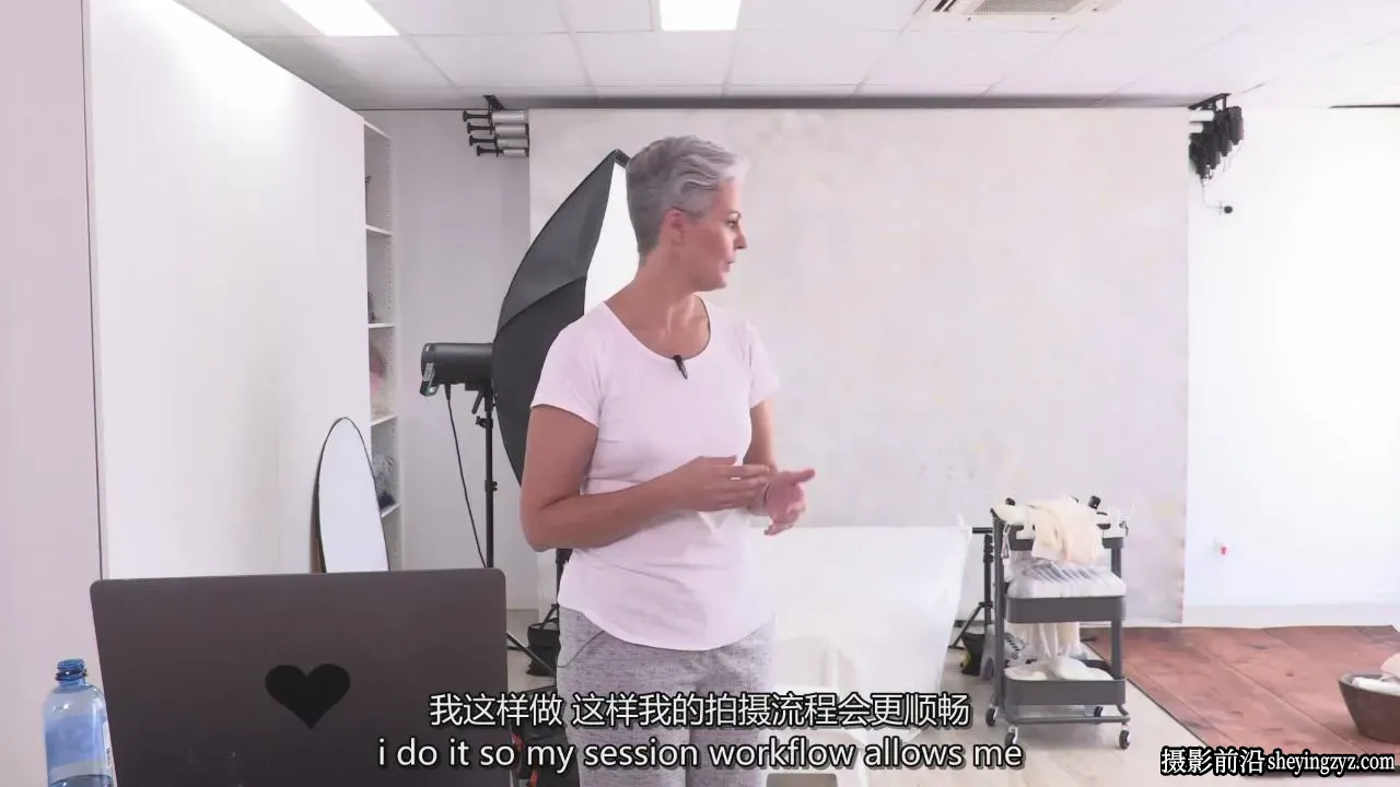 Kelly Brown新生儿满月包裹摆姿势摄影完整版16课-独家精翻中英字幕