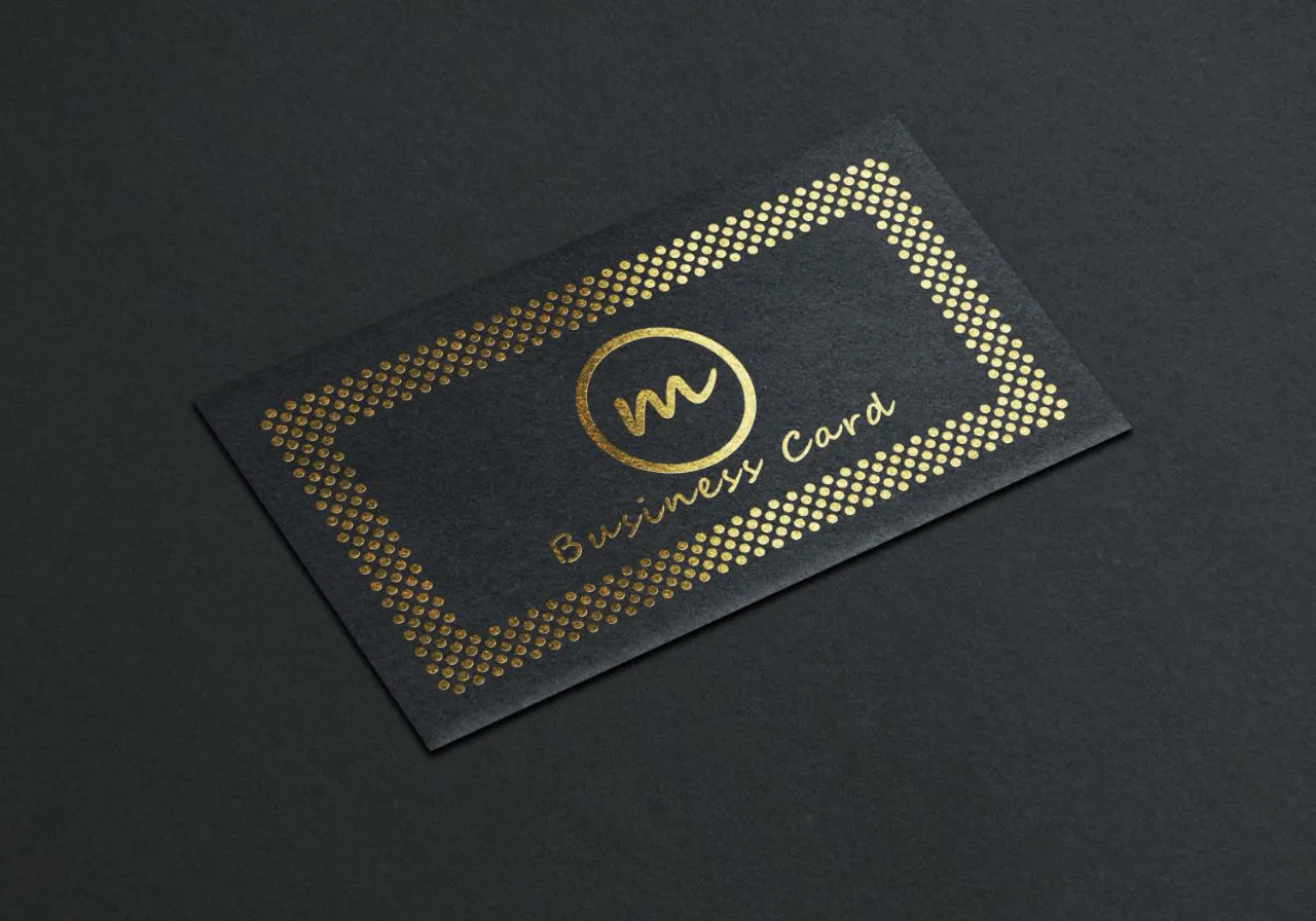 带有逼真豪华黑色金色风格PSD名片样机模型 5xPSD