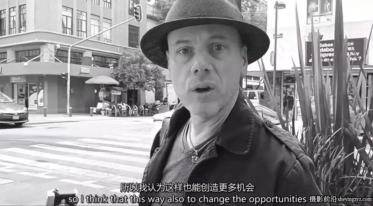 摄影师 Alex Coghe 捕捉最真实街头摄影大师班教程-独家精翻中英字幕